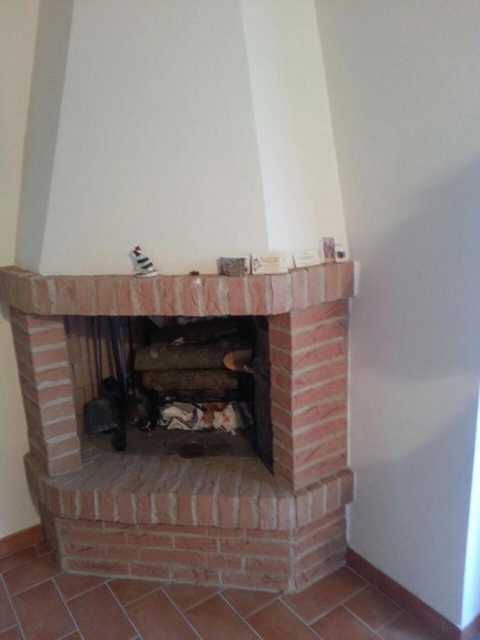 Apartament Il Poggio Da Leo Capanne Zewnętrze zdjęcie